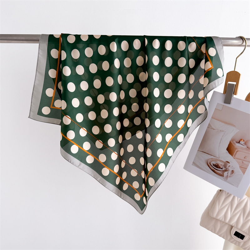 Luxury Bags China Wholesale - Luxe nieuwe bedrukte sjaals Dames zijden
