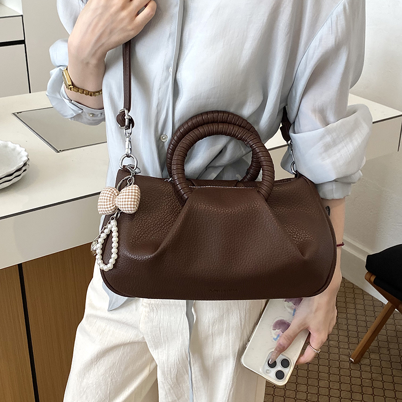 Geplooide tassen met ronde han - Luxury Bags Consignment recensie en prijs