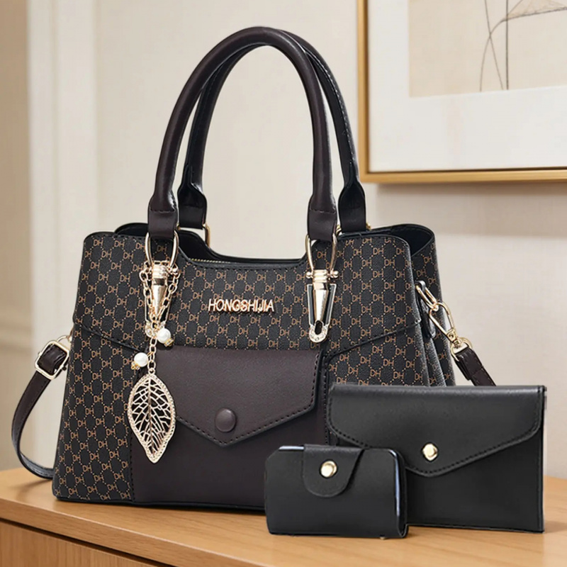 Hoogwaardige, gestructureerde  - Luxury Bags & Leather Repair Of Atlanta Reviews recensie en prijs