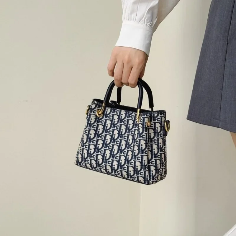 Elegante dames handtassen van  - Luxury Bags Sale recensie en prijs