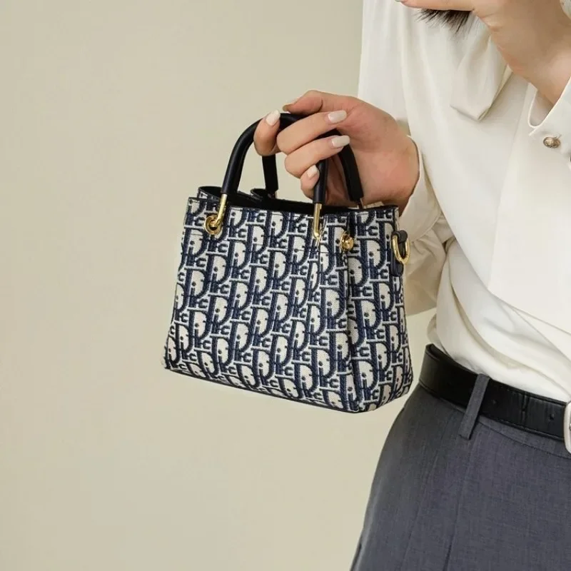 Elegante dames handtassen van  - Luxury Bags Sale recensie en prijs