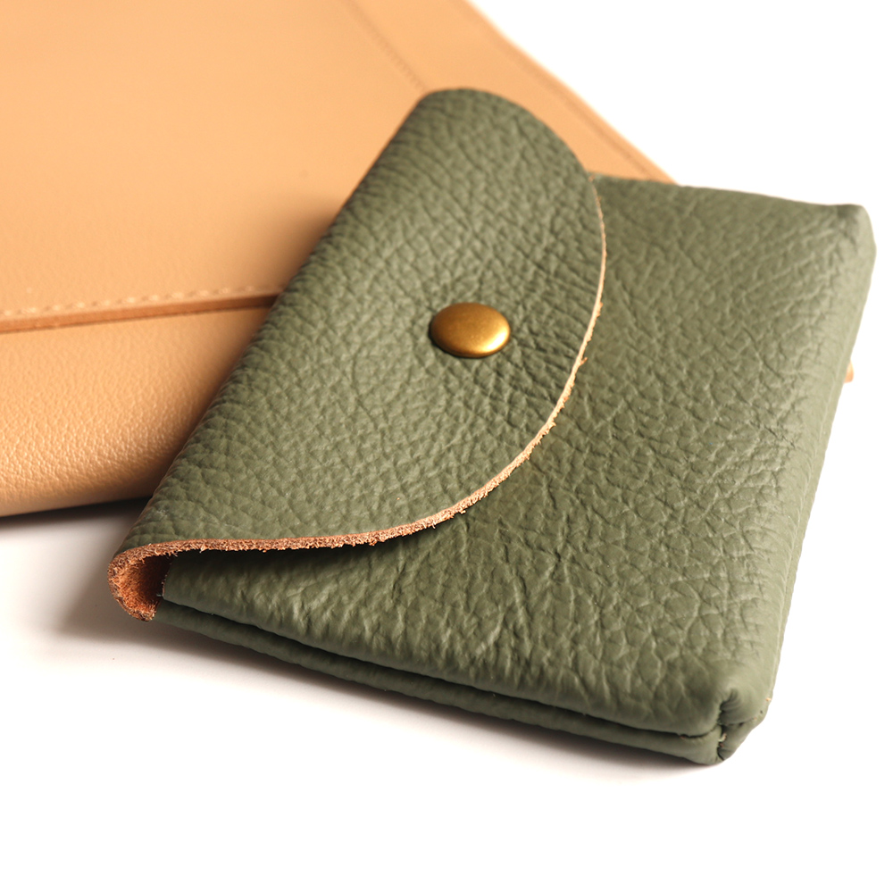 Aangepaste letters kleine kaar - Luxury Bags Consignment recensie en prijs
