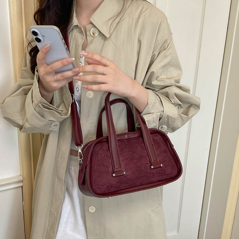 Retro krokodillenleer mini Bos - Luxury Bags Consignment recensie en prijs