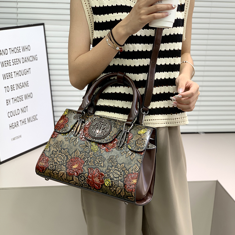 Vintage bloemenprint reliëf ta - Luxury Bags Vegan Leather recensie en prijs