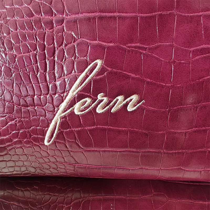 Geborduurde Croc make-up tas,  - Luxury Bags Vegan Leather recensie en prijs